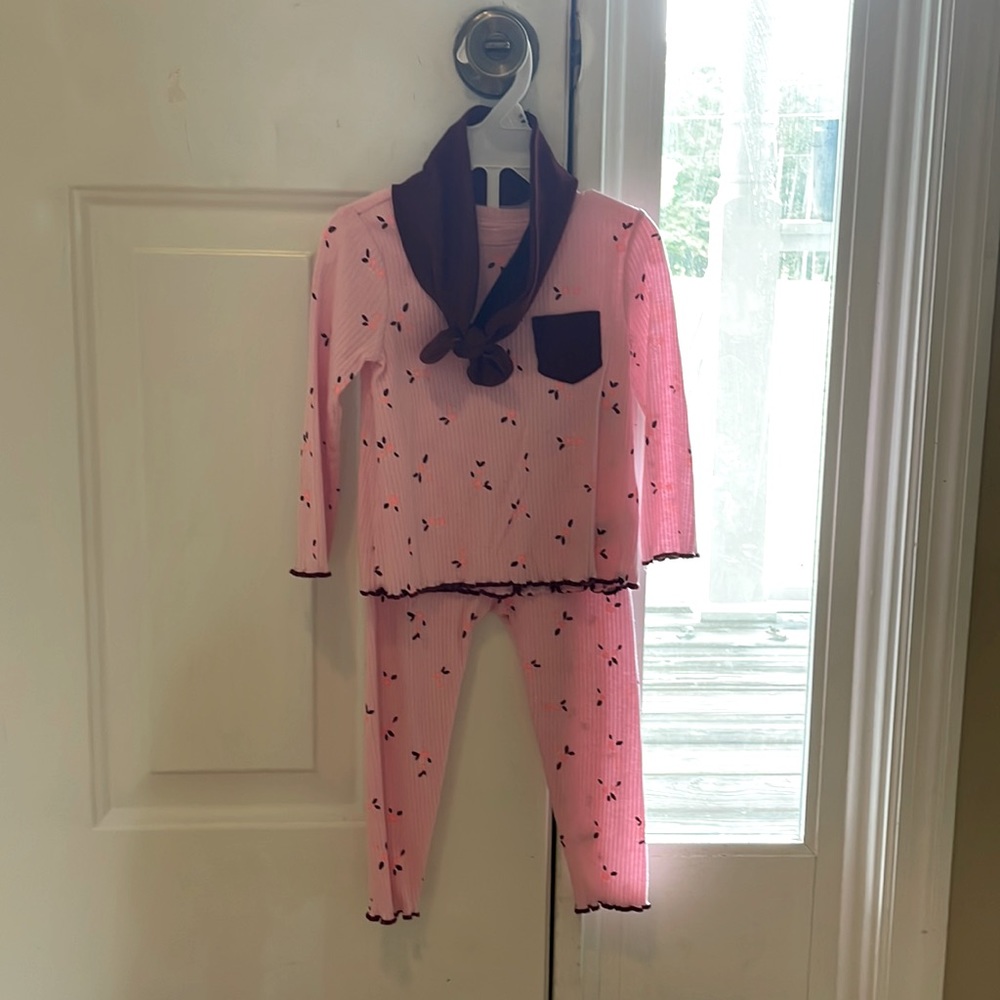 Cat & Jack Baby Girl Matching Set. Size 18 months, excellent condition.
